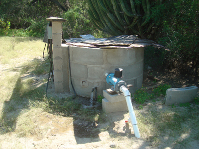 Pozo de agua fresca/Fresh water well